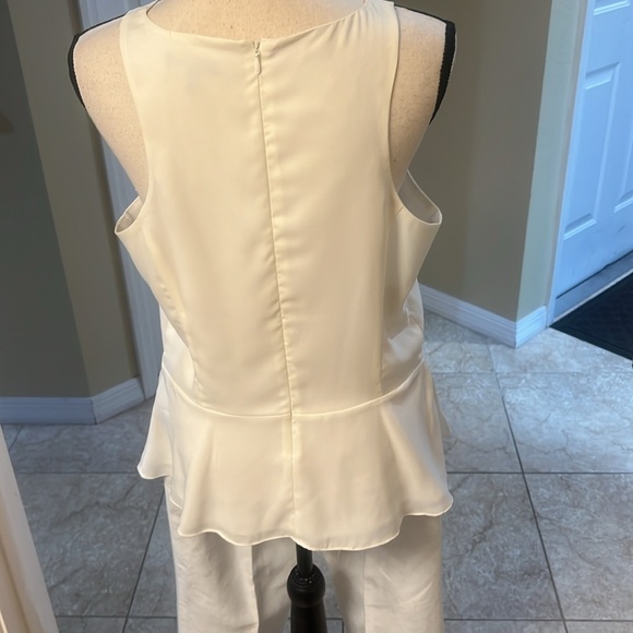 Express size Large peplum cream tank top EUC - Picture 3 of 7